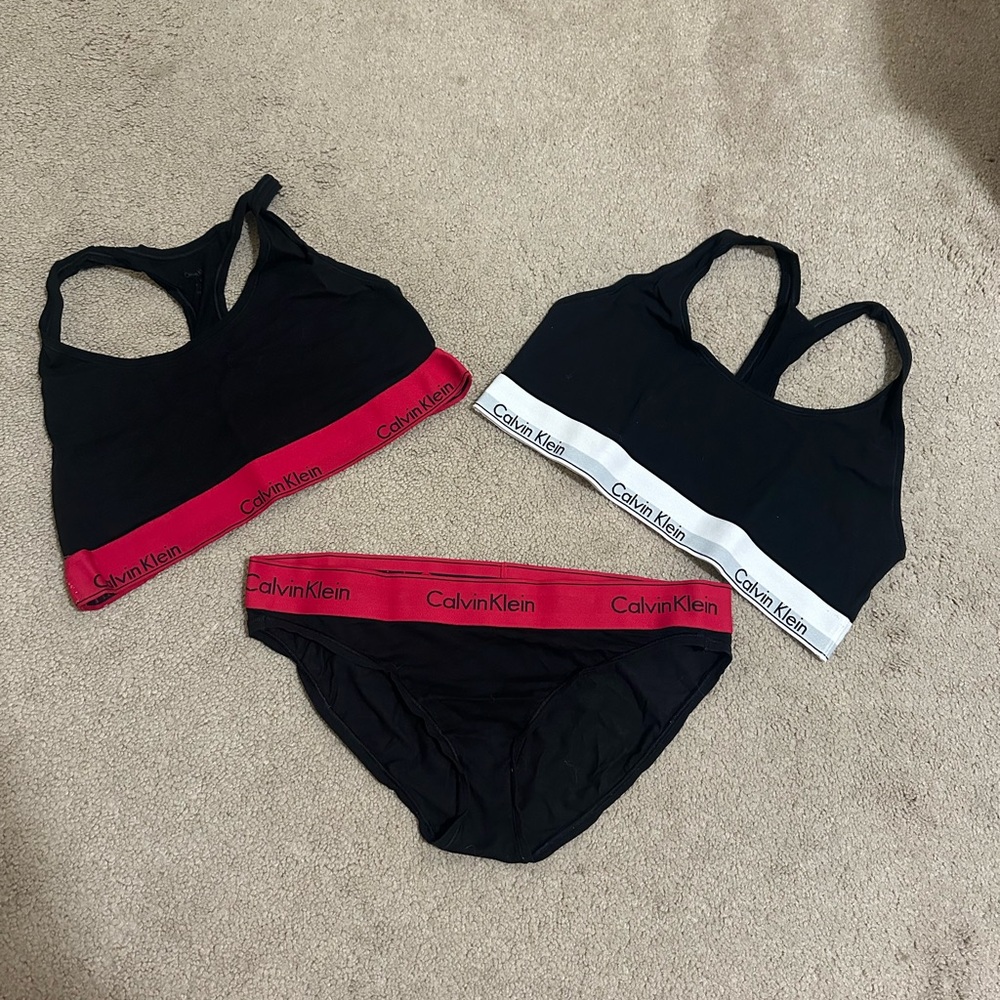 Calvin Klein Black and Red Logo Band Set